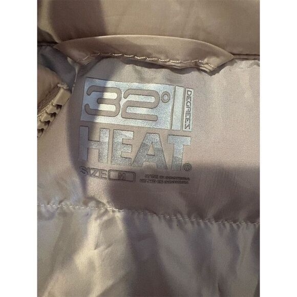 32 Degree Heat Women's M Silver Puffer Vest Lightweight Winter Casual - Picture 7 of 8